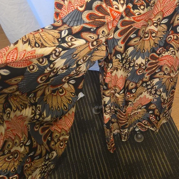 Colorful Patterned Pants - Picture 2 of 3